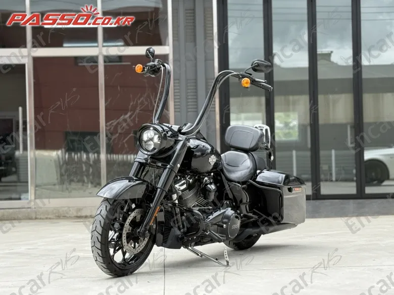 Harley-Davidson Road King Special - фото 4