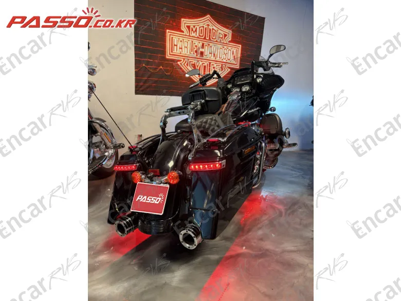 Harley-Davidson Road Glide Special - фото 2