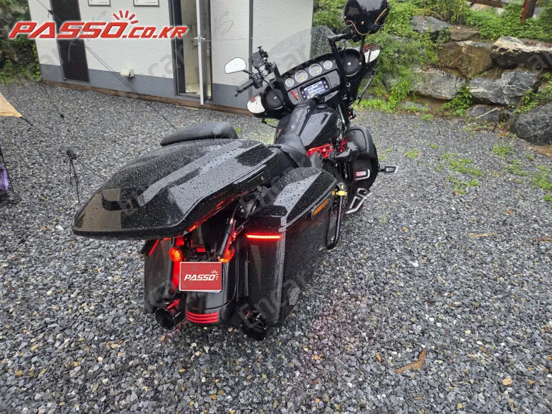 Harley-Davidson Flhxs Street Glide Special - фото 2
