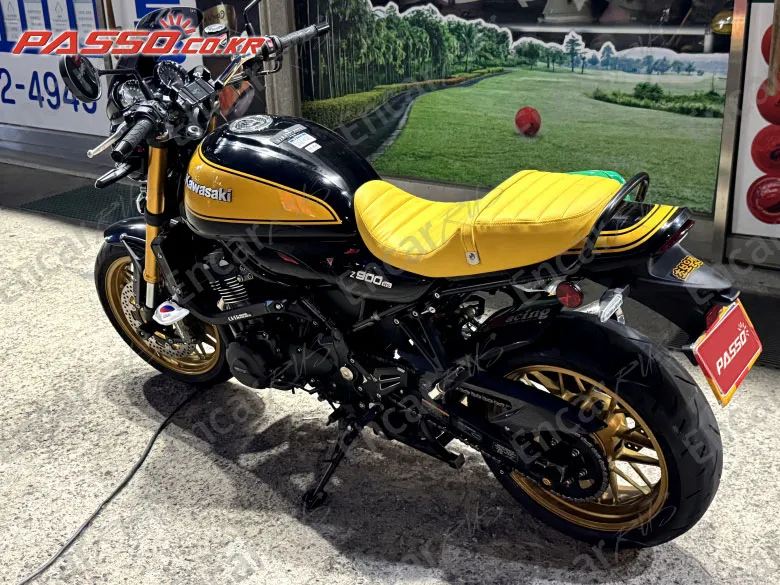 Kawasaki Z 900 Rs Se Abs - фото 2