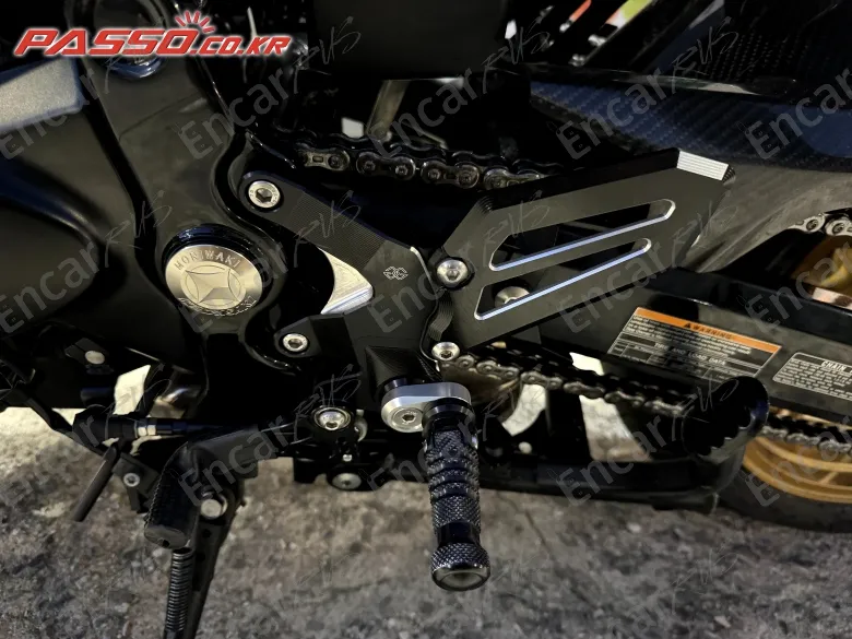 Kawasaki Z 900 Rs Se Abs - фото 5