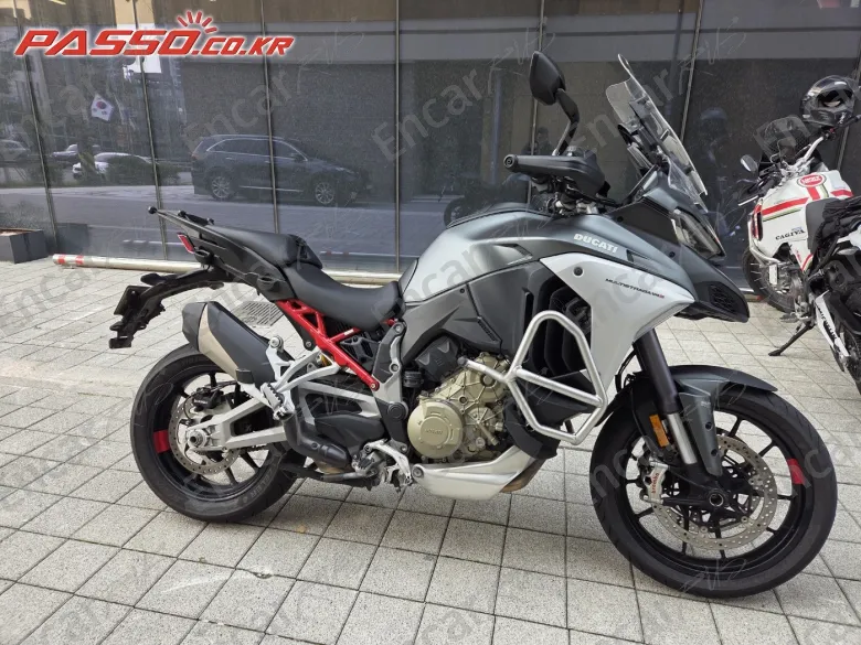 Ducati Multistrada V4 S - фото 0