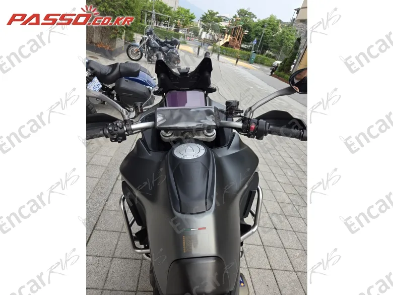 Ducati Multistrada V4 S - фото 3
