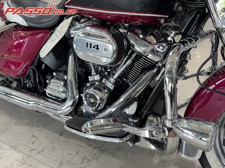 HARLEY-DAVIDSON ELECTRA GLIDE HIGHWAY KING - фото 4