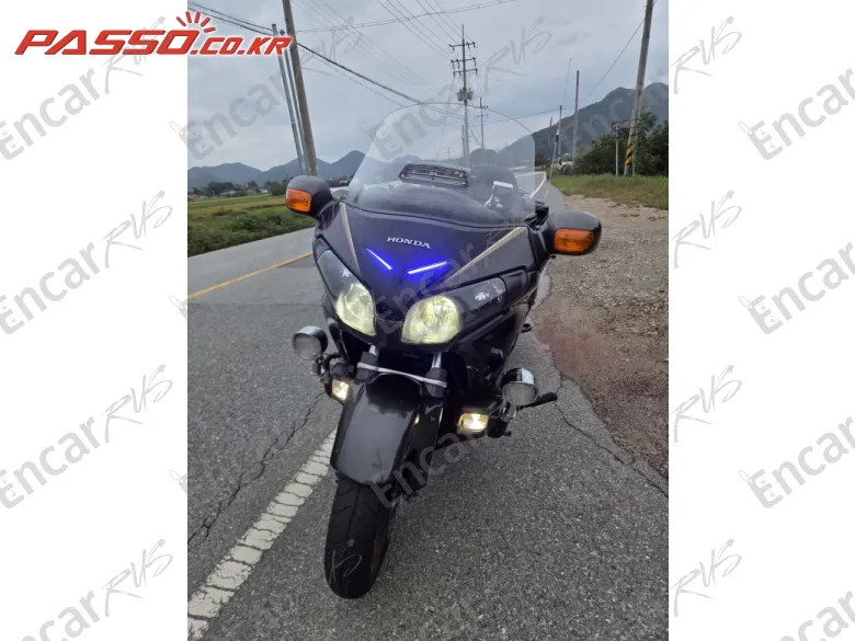 Honda Goldwing 1800 - фото 1