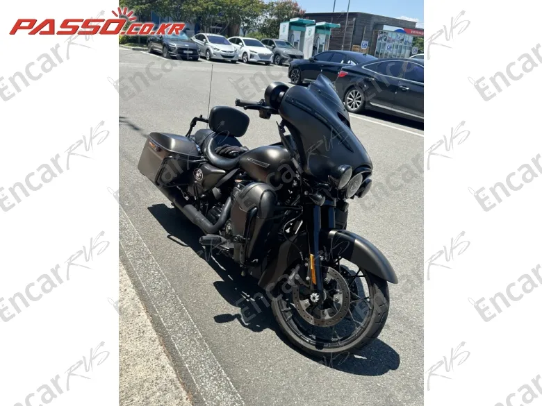 Harley-Davidson Flhxs Street Glide Special - фото 4