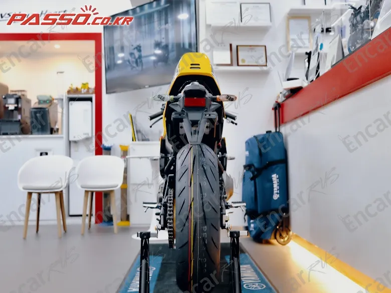 Yamaha XSR 900 GP - фото 2