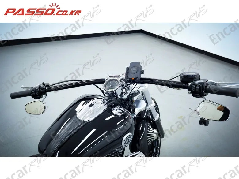 HARLEY-DAVIDSON BREAKOUT - фото 3