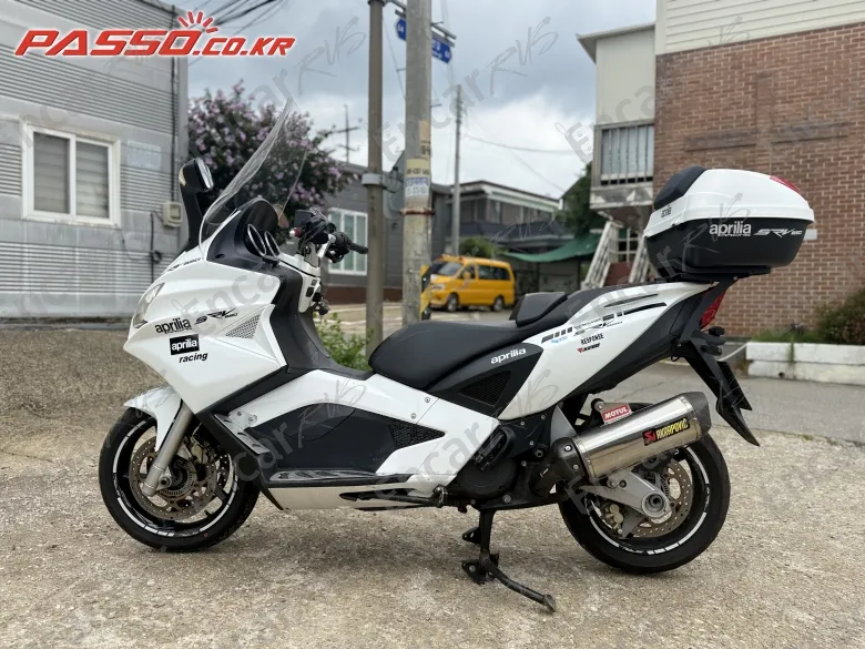 Aprilia SRV 850 - фото 1