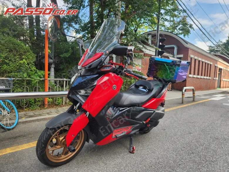 YAMAHA X MAX 300 ABS - фото 0