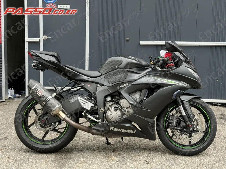 Kawasaki Zx 6 R - фото 0