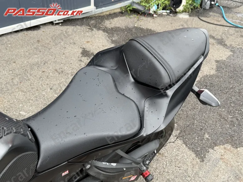 Kawasaki Zx 6 R - фото 6