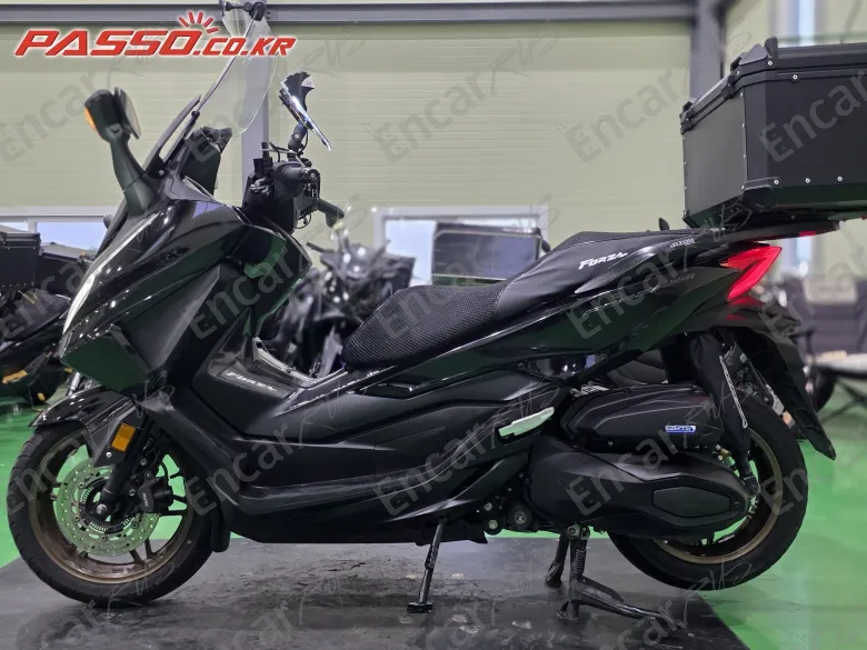 Honda Forza 350 - фото 1