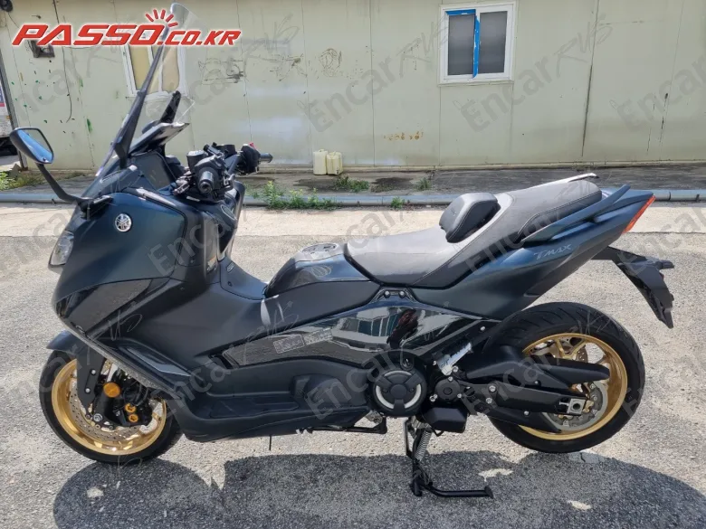Yamaha T Max 560 - фото 1
