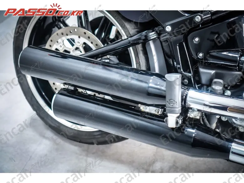 HARLEY-DAVIDSON BREAKOUT 114 - фото 6