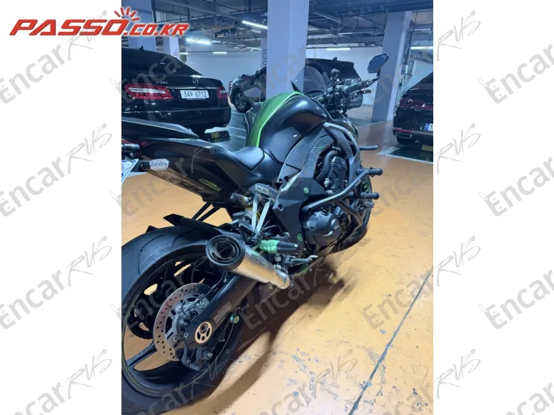 KAWASAKI Z 1000 R EDITION - фото 6