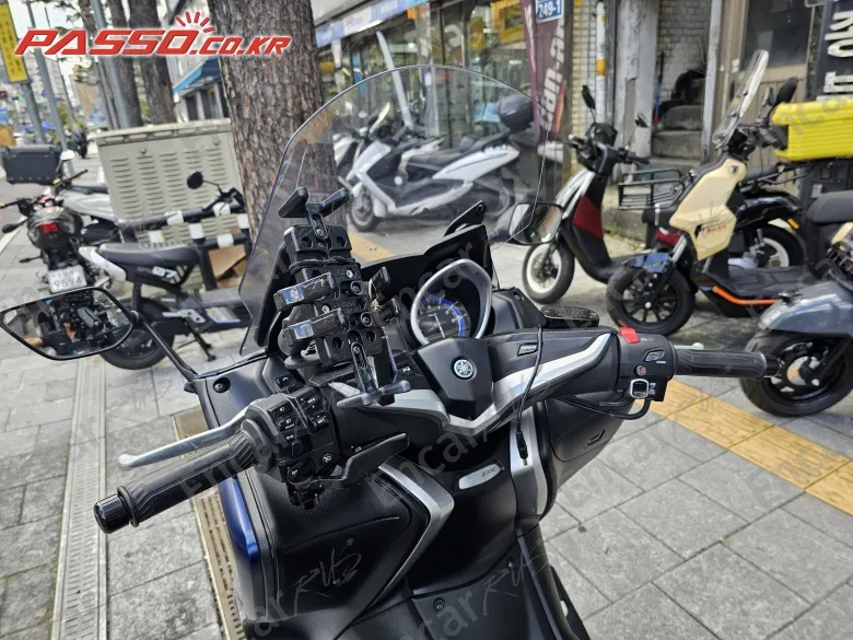 YAMAHA T MAX 530 - фото 5