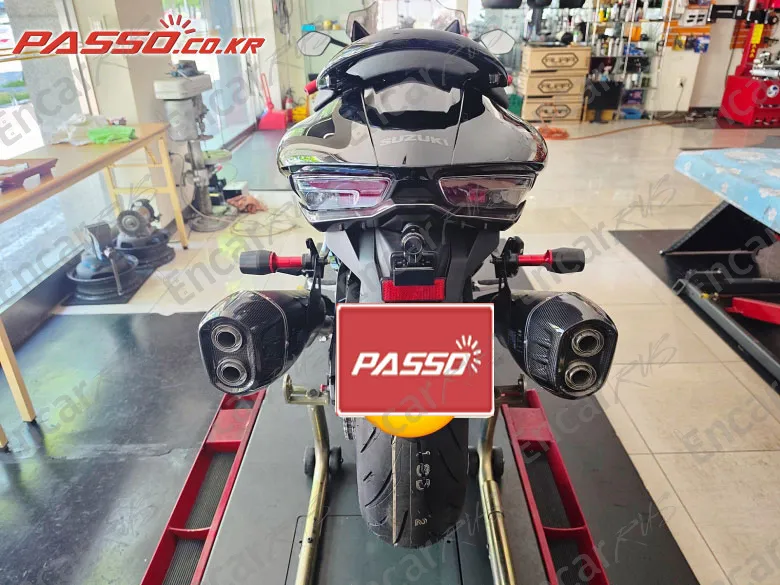 SUZUKI GSX R 1300 HAYABUSA - фото 2
