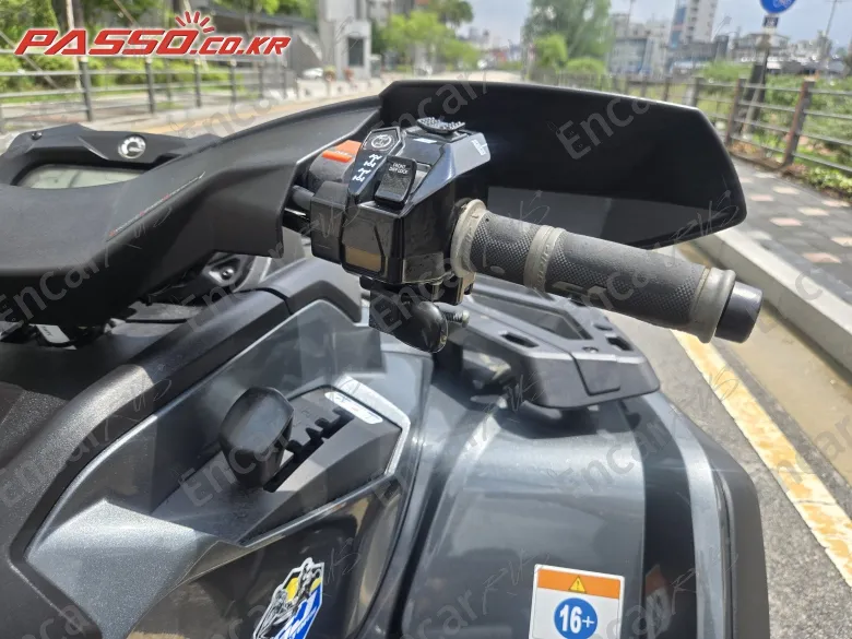 BRP CAN-AM OUTLANDER MAX LIMITED 1000 - фото 4