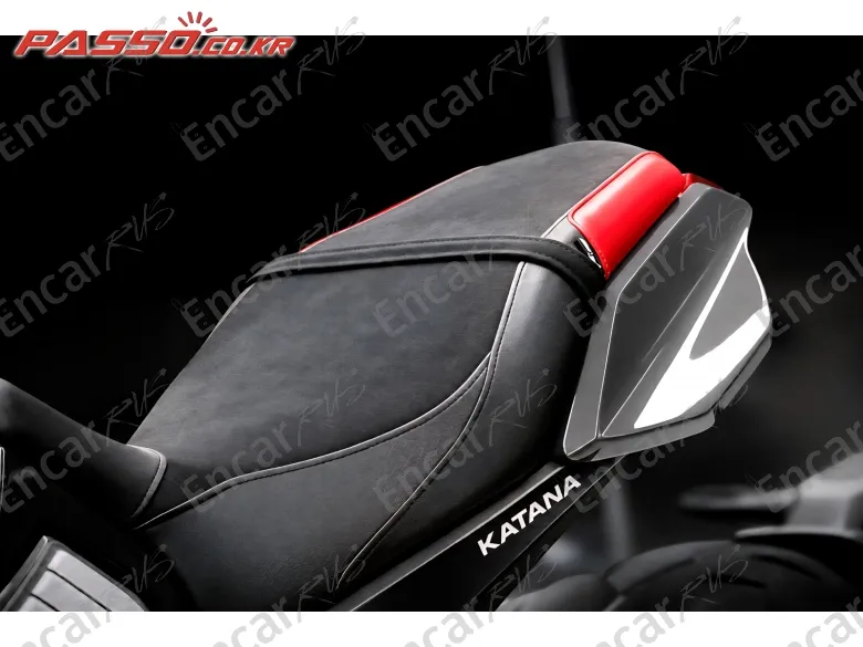 SUZUKI KATANA GSX S 1000 - фото 6