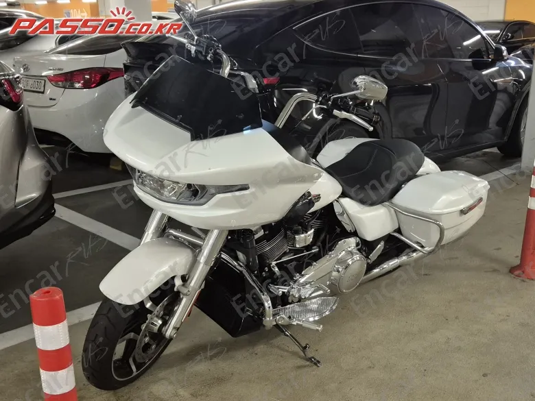 Harley-Davidson Fltr - фото 0