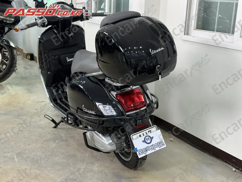 Vespa Gts 300 Classic - фото 2