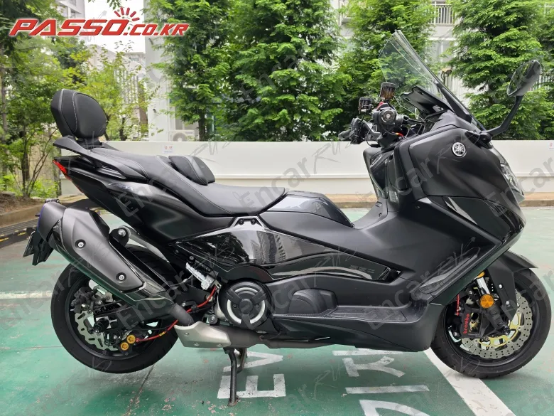 Yamaha T Max 560 - фото 0