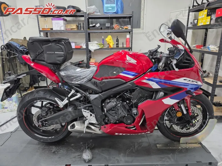 Honda Cbr 650 R E-Clutch - фото 0