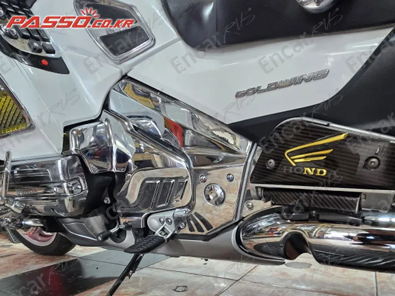 HONDA GOLDWING 1800 - фото 4