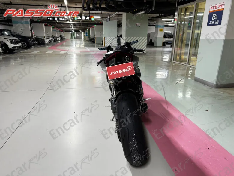 Ducati Panigale V2 - фото 2