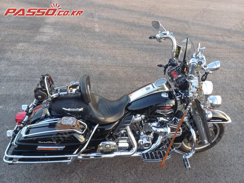 HARLEY-DAVIDSON FLHR - фото 1