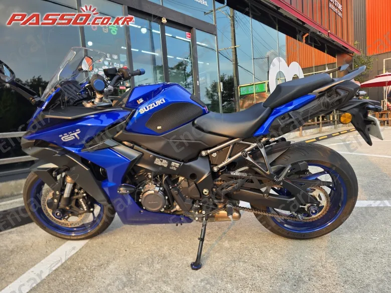 SUZUKI GSX S 1000 GT - фото 4