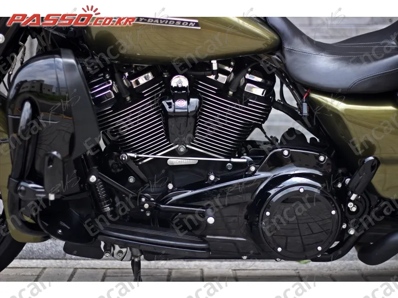 Harley-Davidson Road King Special - фото 4