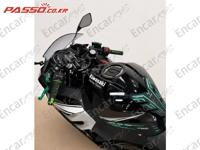 Kawasaki Ninja 400 ABS - фото 3