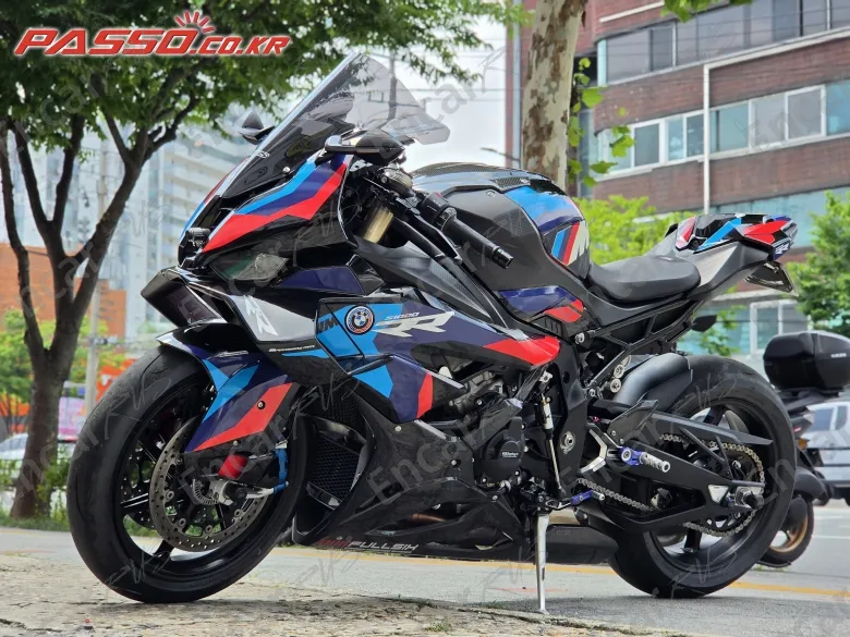 BMW S 1000 RR - фото 1
