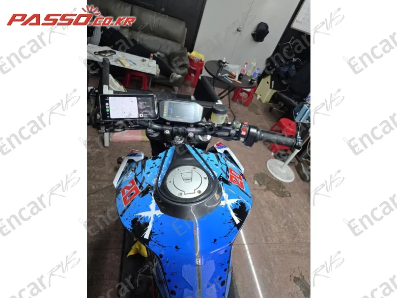 KTM 1290 Super Duke R - фото 3
