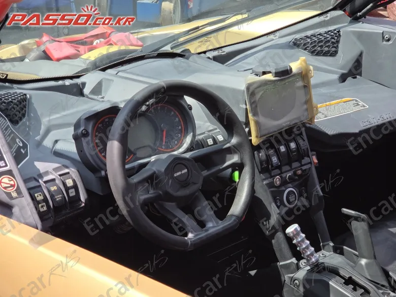 BRP Can-Am Maverick X3 X RS - фото 3