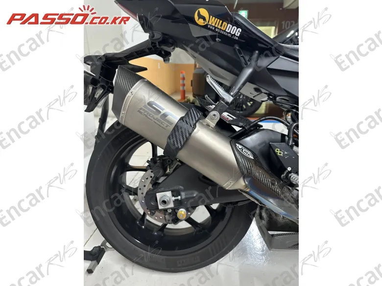 Yamaha Yzf R1 - фото 4