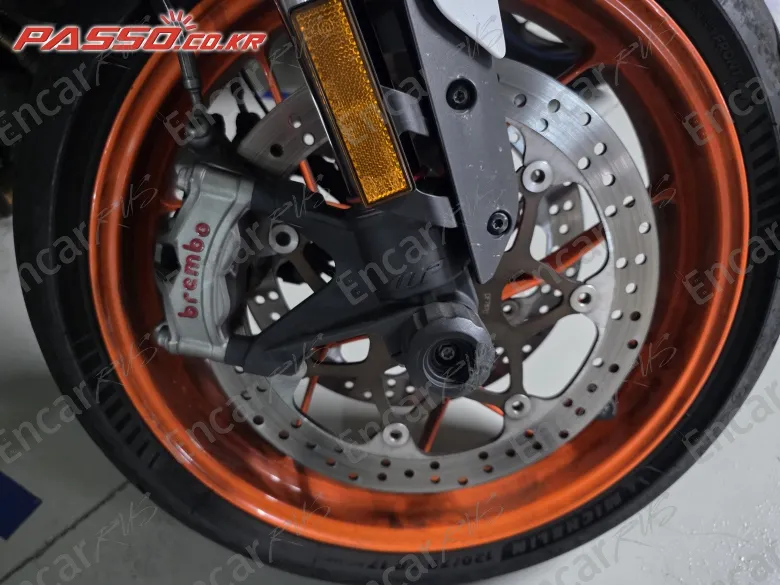 KTM 890 DUKE R - фото 5