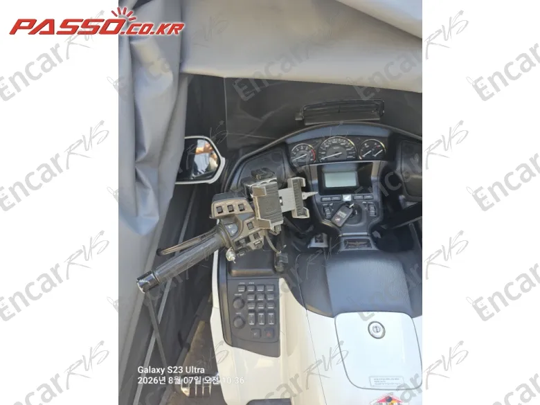 HONDA GOLDWING 1800 - фото 3