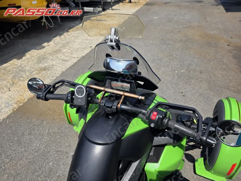BRP CAN-AM RYKER 900 - фото 3
