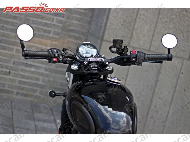 TRIUMPH STREET TWIN - фото 3