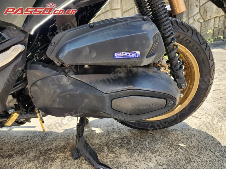 Honda Adv 350 - фото 4