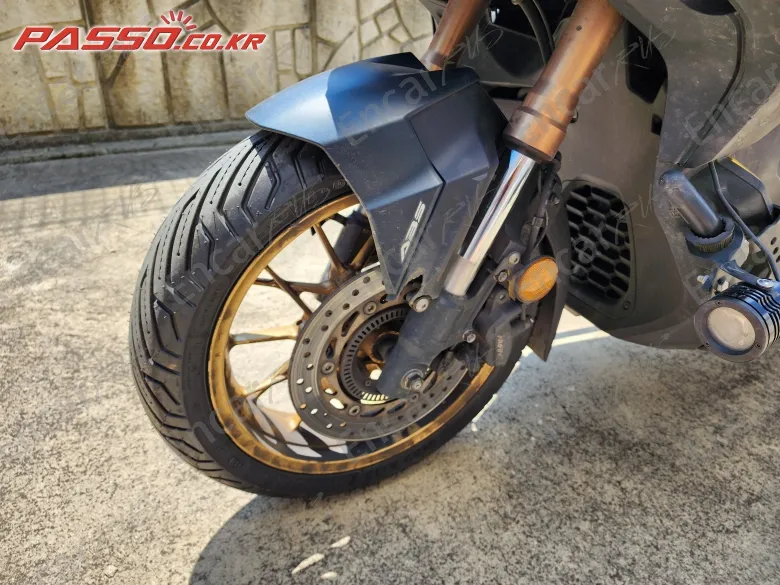 Honda Adv 350 - фото 5