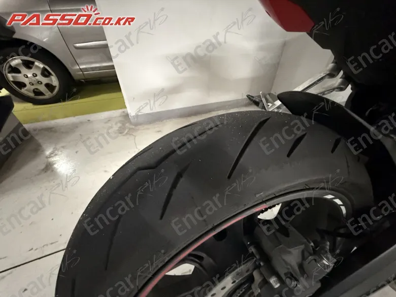 Honda CBR 650 R E-Clutch - фото 5