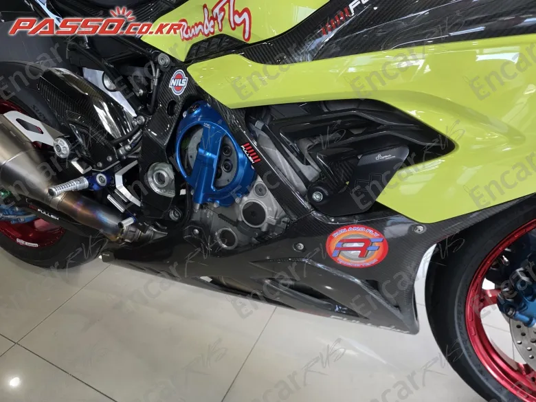 Bmw M 1000 Rr - фото 3