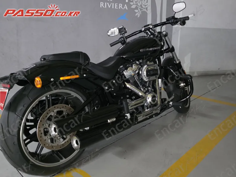Harley-Davidson Breakout 114 - фото 0