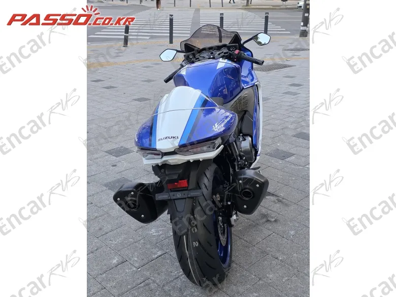 SUZUKI GSX R 1300 HAYABUSA - фото 2