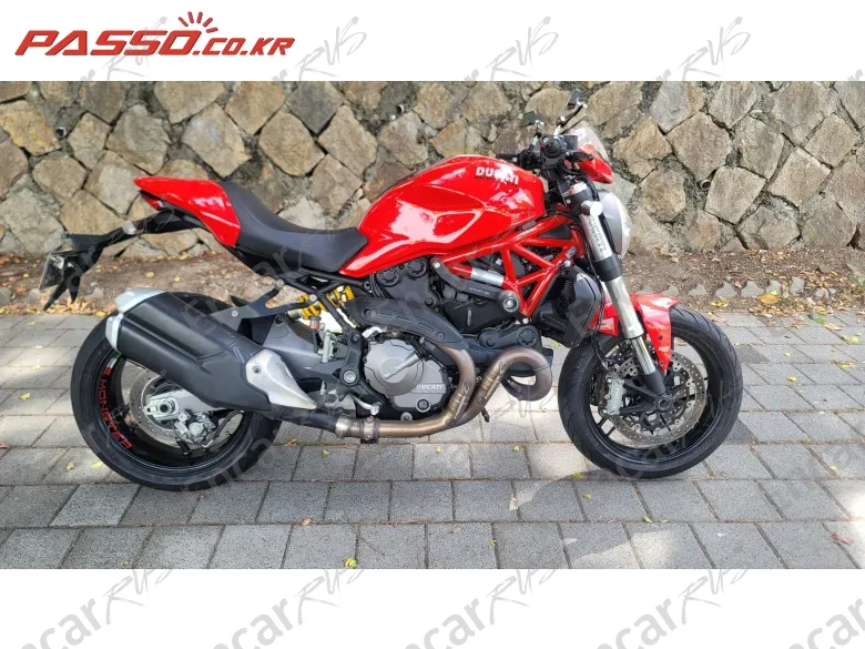 Ducati Monster 821 - фото 0