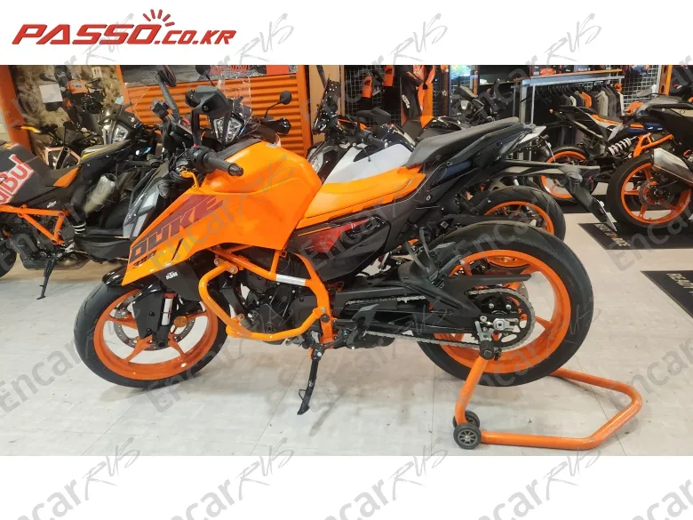 KTM 390 DUKE - фото 1